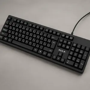 AULA AK205 tastatūra, 104 taustiņi, vadu USB savienojums, angļu/krievu izkārtojums, melna